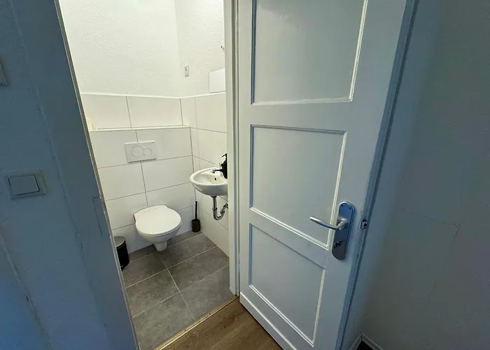 Modern In With Perfect Connections Appartement Solingen